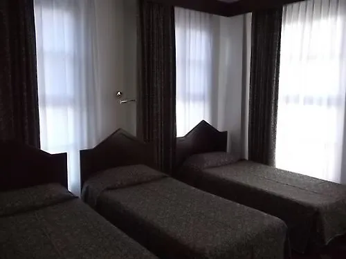 Antik Ridvan Hotel Çeşme 0*,